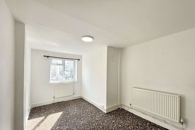 52b Sistova Road, Balham, London SW12 9QS 2