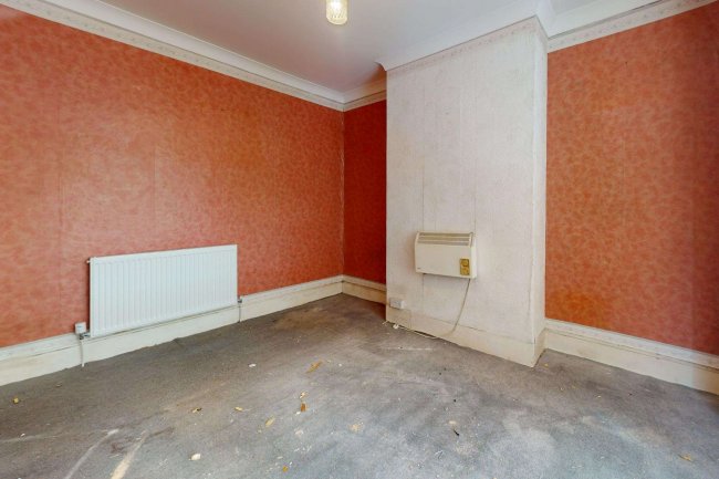 53 Links Road, Tooting, London, SW17 9EE 3