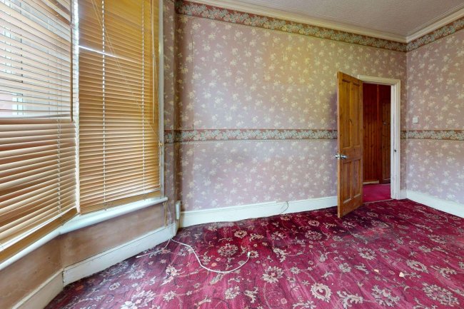 53 Links Road, Tooting, London, SW17 9EE 3