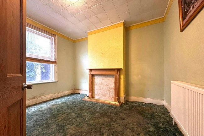 53 Links Road, Tooting, London, SW17 9EE 3