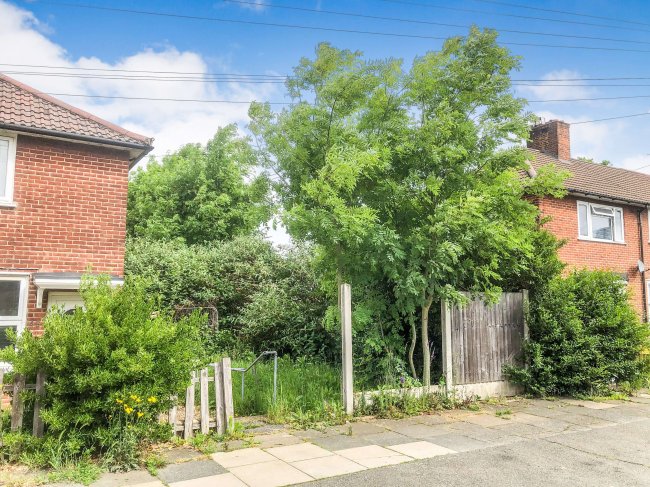 Land at Castleton Road, Mottingham, London, SE9 4BY 9