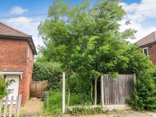 Land at Castleton Road, Mottingham, London, SE9 4BY 9