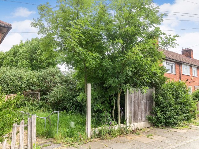 Land at Castleton Road, Mottingham, London, SE9 4BY 9