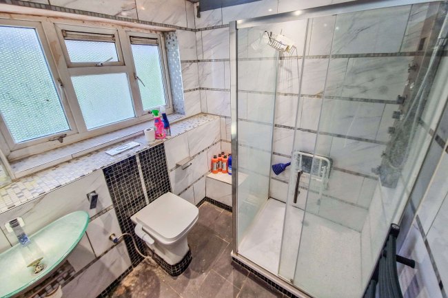 83 Horton Road, Brighton, East Sussex, BN1 7EG 4