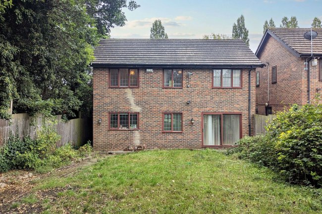 39 Hermitage Road, Crystal Palace, London, SE19 3QW 2