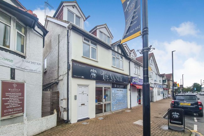 70 Church Road, Ashford, Middlesex, TW15 2TW 9