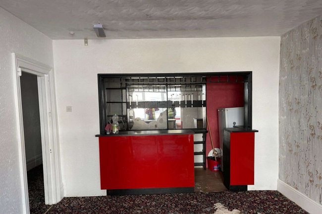 49 Withnell Road, Blackpool FY4 1HE 8