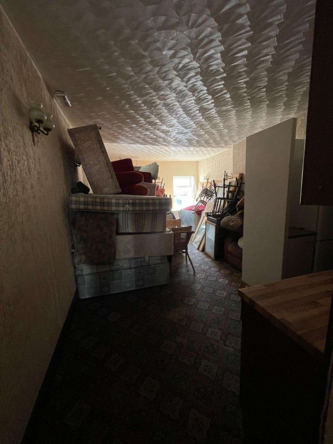 49 Withnell Road, Blackpool FY4 1HE 8