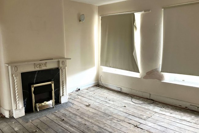 57 & 57a High Street, Willington, Co Durham DL15 0PF 7