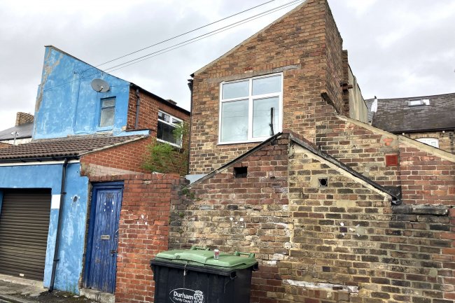 57 & 57a High Street, Willington, Co Durham DL15 0PF 7