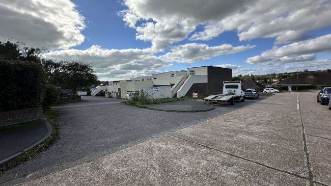 Alexandra Parade & Iden Court, Hastings, East Sussex, TN34 2PQ 9