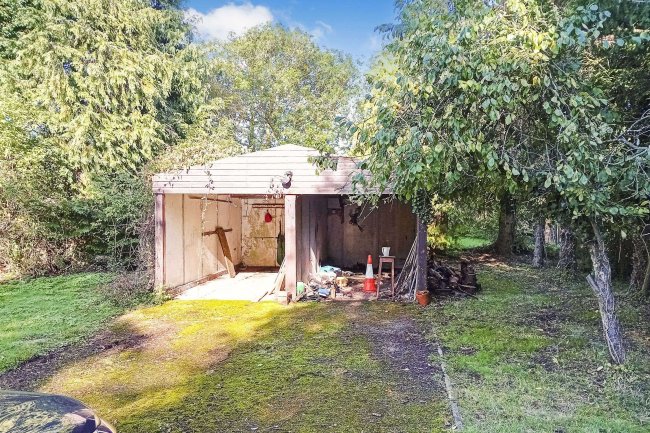 Witch Tree Farm, Witch Tree Lane, Hempstead, Saffron Walden, Essex, CB10 2PN 4