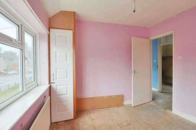 5 Fryern Close, Chandlers Ford, Eastleigh, Hampshire SO53 2LF 1