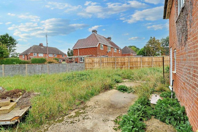 5 Fryern Close, Chandlers Ford, Eastleigh, Hampshire SO53 2LF 1