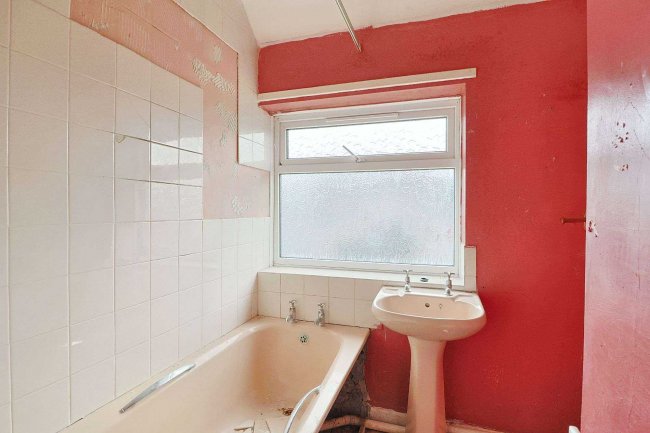 5 Fryern Close, Chandlers Ford, Eastleigh, Hampshire SO53 2LF 1