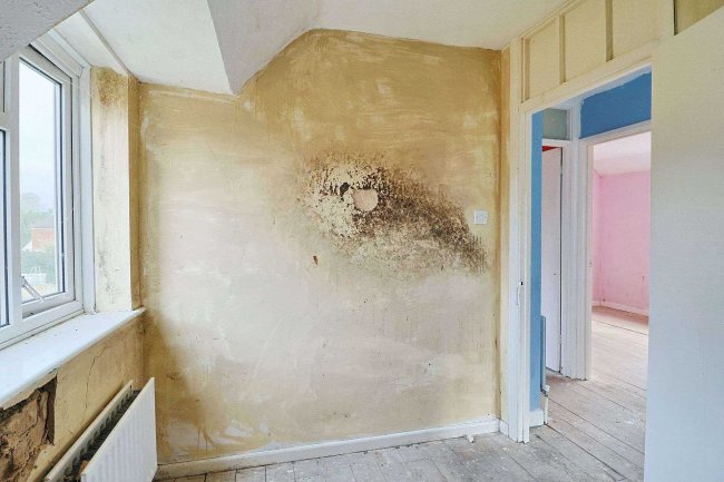 5 Fryern Close, Chandlers Ford, Eastleigh, Hampshire SO53 2LF 1