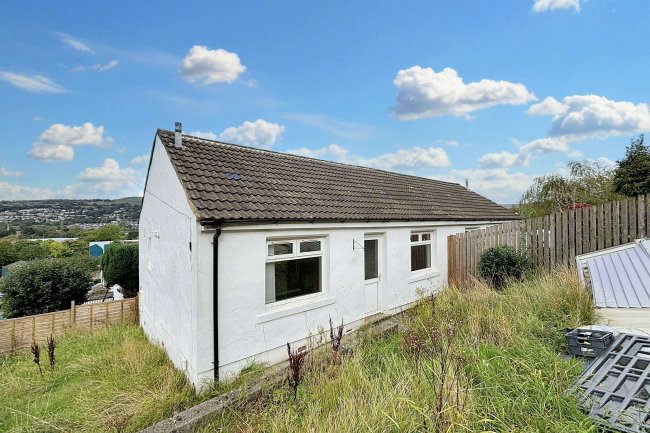 17 Primrose Grove, Keighley, BD21 4NP 4