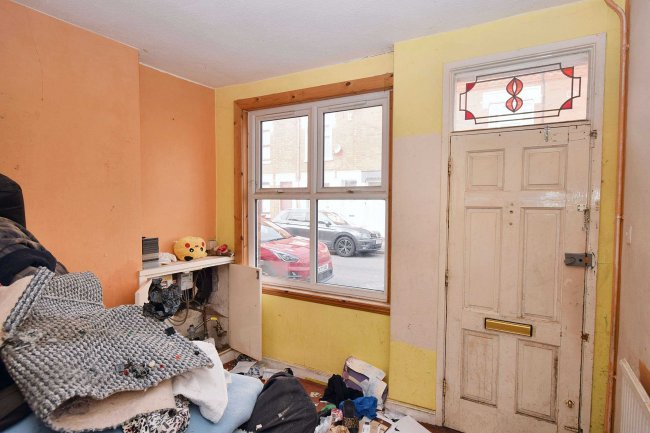 8 Paget Road, Leicester, LE3 5HL 3