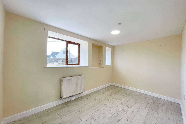 2 Old Houses, Pentwyn, Pontypool.NP4 7TW 8