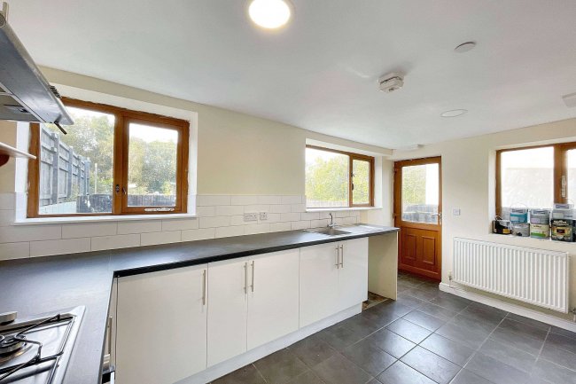 2 Old Houses, Pentwyn, Pontypool.NP4 7TW 8