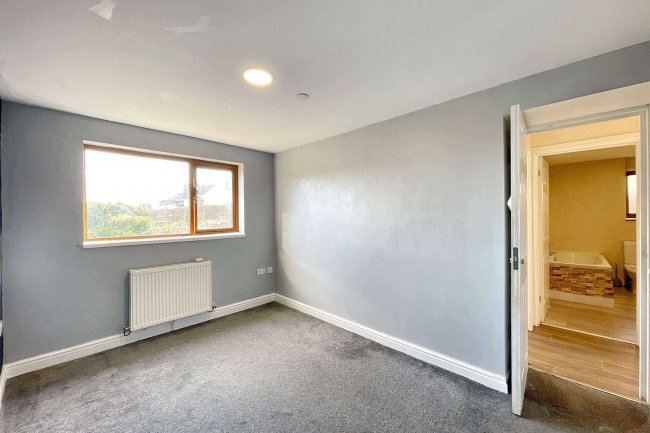 2 Old Houses, Pentwyn, Pontypool.NP4 7TW 8