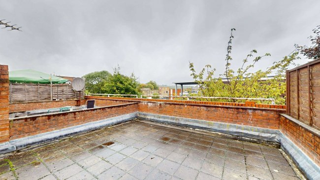 245 Lightfoot Road, Hornsey, London, N8 7JQ 5