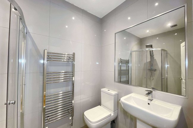 Flat 2, 79 East Street, Bedminster, Bristol, BS3 4EX 1