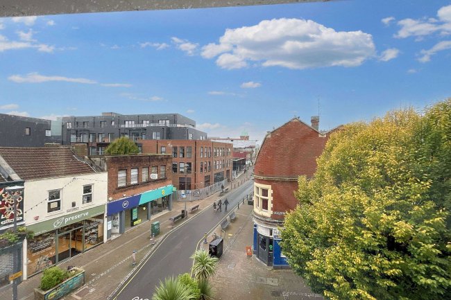 Flat 2, 79 East Street, Bedminster, Bristol, BS3 4EX 1