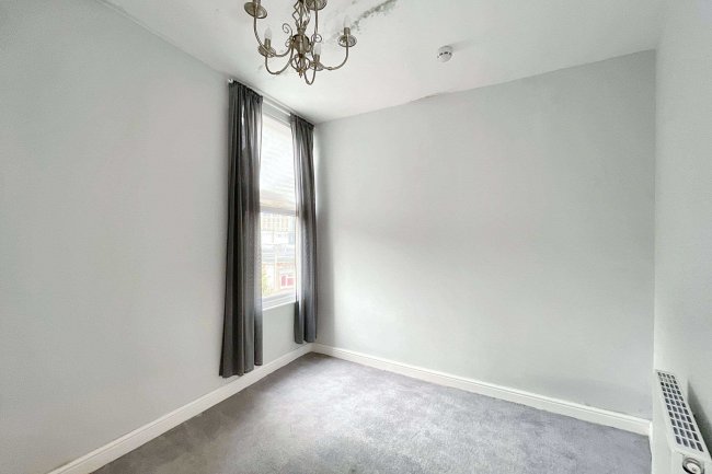 Flat 2, 79 East Street, Bedminster, Bristol, BS3 4EX 1