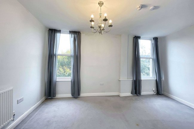 Flat 3, 79 East Street, Bedminster, Bristol, BS3 4EX 10