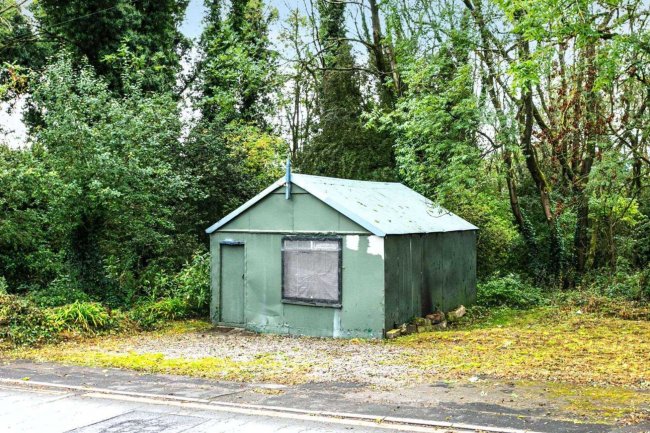 Home Farm, 21-23 Woolley Bridge, Glossop, Derbyshire SK13 2NX 8