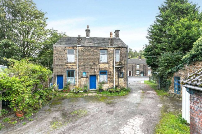 Home Farm, 21-23 Woolley Bridge, Glossop, Derbyshire SK13 2NX 8