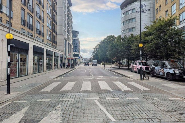 Flat 113 Octavia House 213 Townmead Road, Fulham, London, SW6 2FJ 1