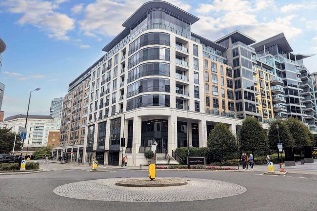 Flat 113 Octavia House 213 Townmead Road, Fulham, London, SW6 2FJ 1