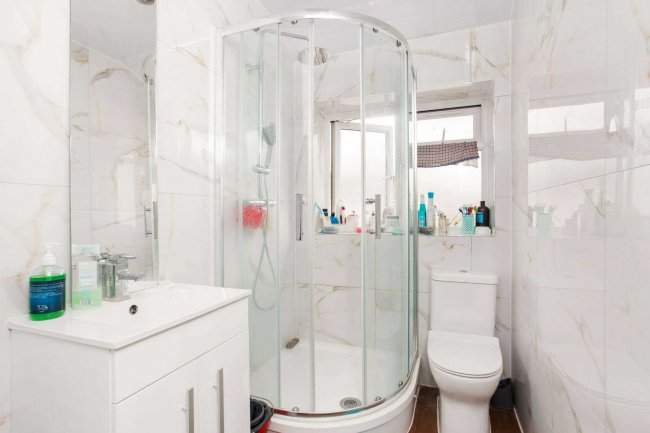 259-261 Northolt Road, Harrow, HA2 8HS 8