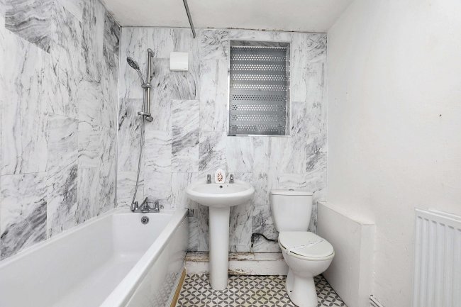 29 Wadham Road, Bootle, Merseyside, L20 7DG 7