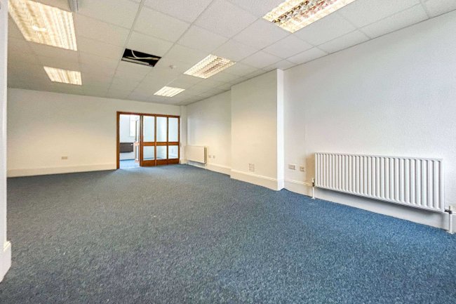 7-8 High Street, Ryde, Isle of Wight, PO33 2PN 5