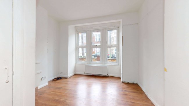 Flats A & B, 29 Hemberton Road, Clapham, London, SW9 9LF 10