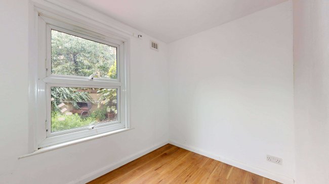 Flats A & B, 29 Hemberton Road, Clapham, London, SW9 9LF 10