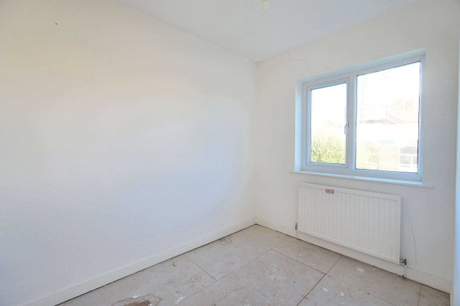 5 Newburn, 2 Lorne Road Prenton CH43 1XB 1