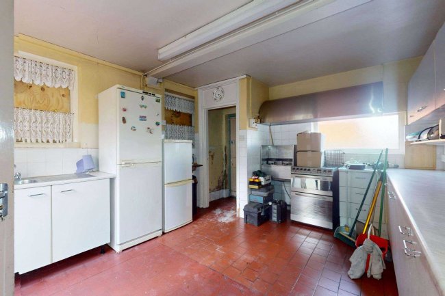 The Former Lord Raglan Pub, 158 Burrage Road, Woolwich, London SE18 7LA 1