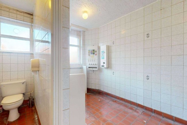 The Former Lord Raglan Pub, 158 Burrage Road, Woolwich, London SE18 7LA 1