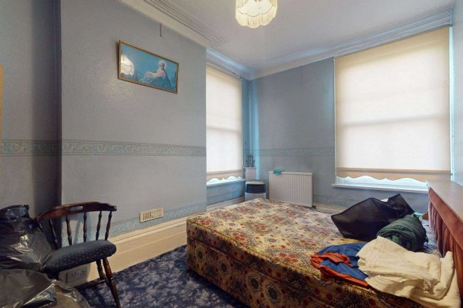 The Former Lord Raglan Pub, 158 Burrage Road, Woolwich, London SE18 7LA 1