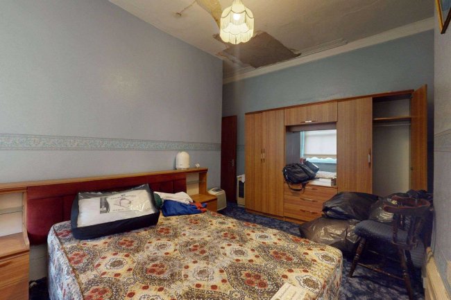 The Former Lord Raglan Pub, 158 Burrage Road, Woolwich, London SE18 7LA 1