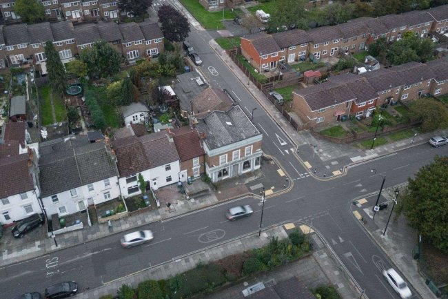 The Former Lord Raglan Pub, 158 Burrage Road, Woolwich, London SE18 7LA 1
