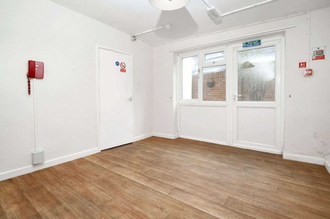 6 Somerset Road, Southsea, Hampshire PO5 2NL 6