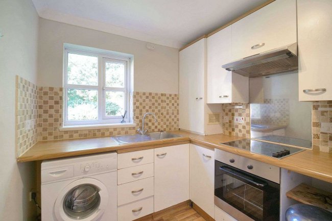 13 Celestial Gardens, Lewisham, London SE13 5RP 4