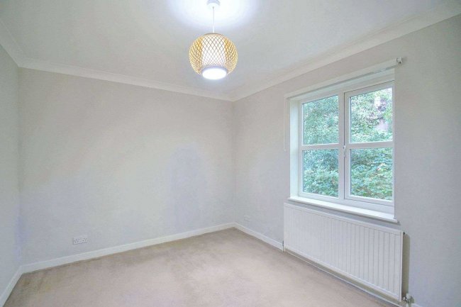 13 Celestial Gardens, Lewisham, London SE13 5RP 4