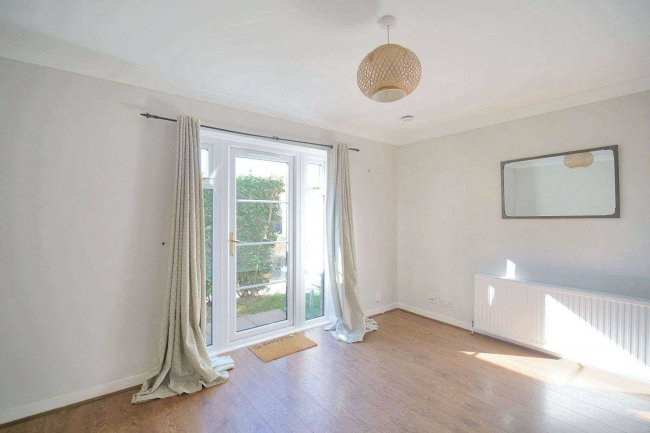 13 Celestial Gardens, Lewisham, London SE13 5RP 4