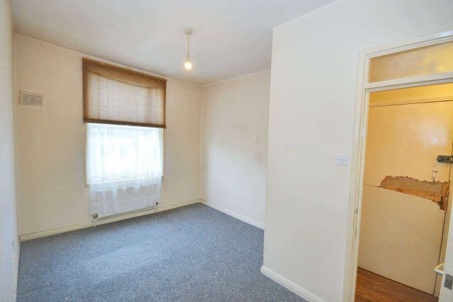 149D Ledbury Road, London W11 1HR 5